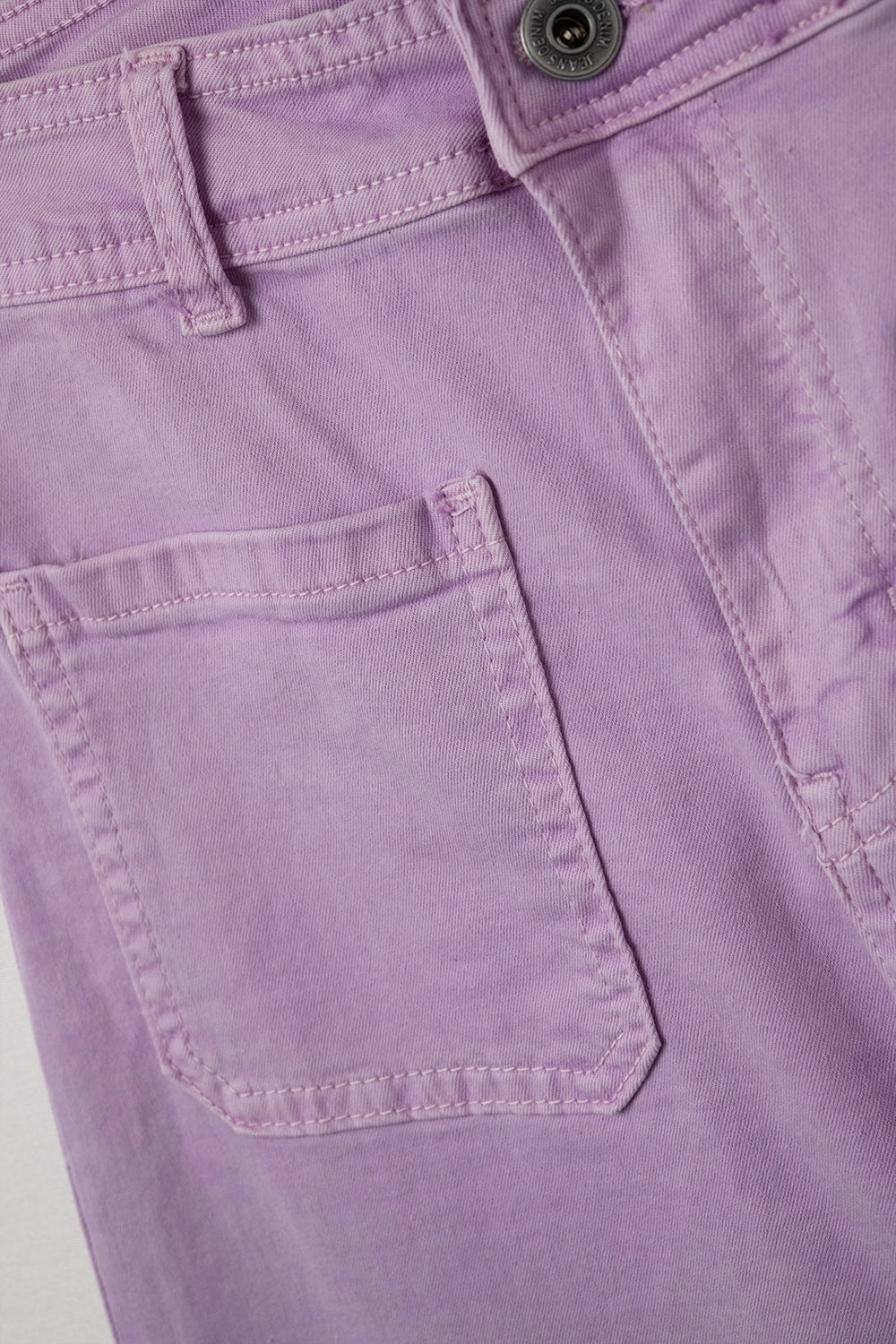 lilac Straight Leg pants With Front Pockets
