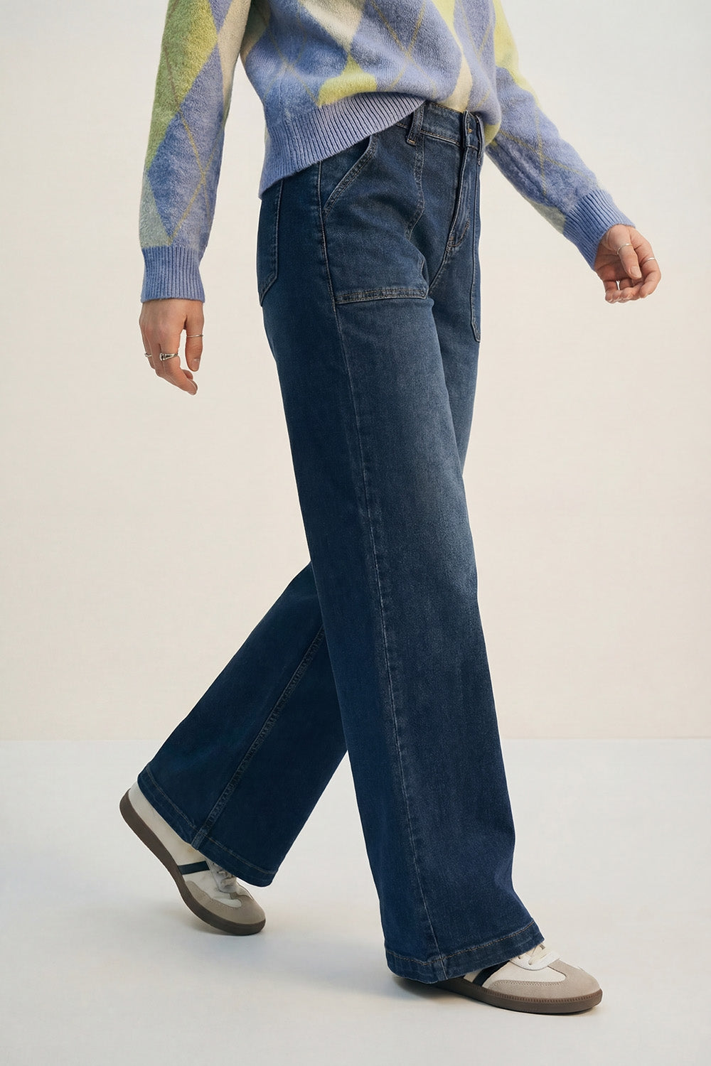 Wide-Leg Denim Jeans with Utility Patch Pockets