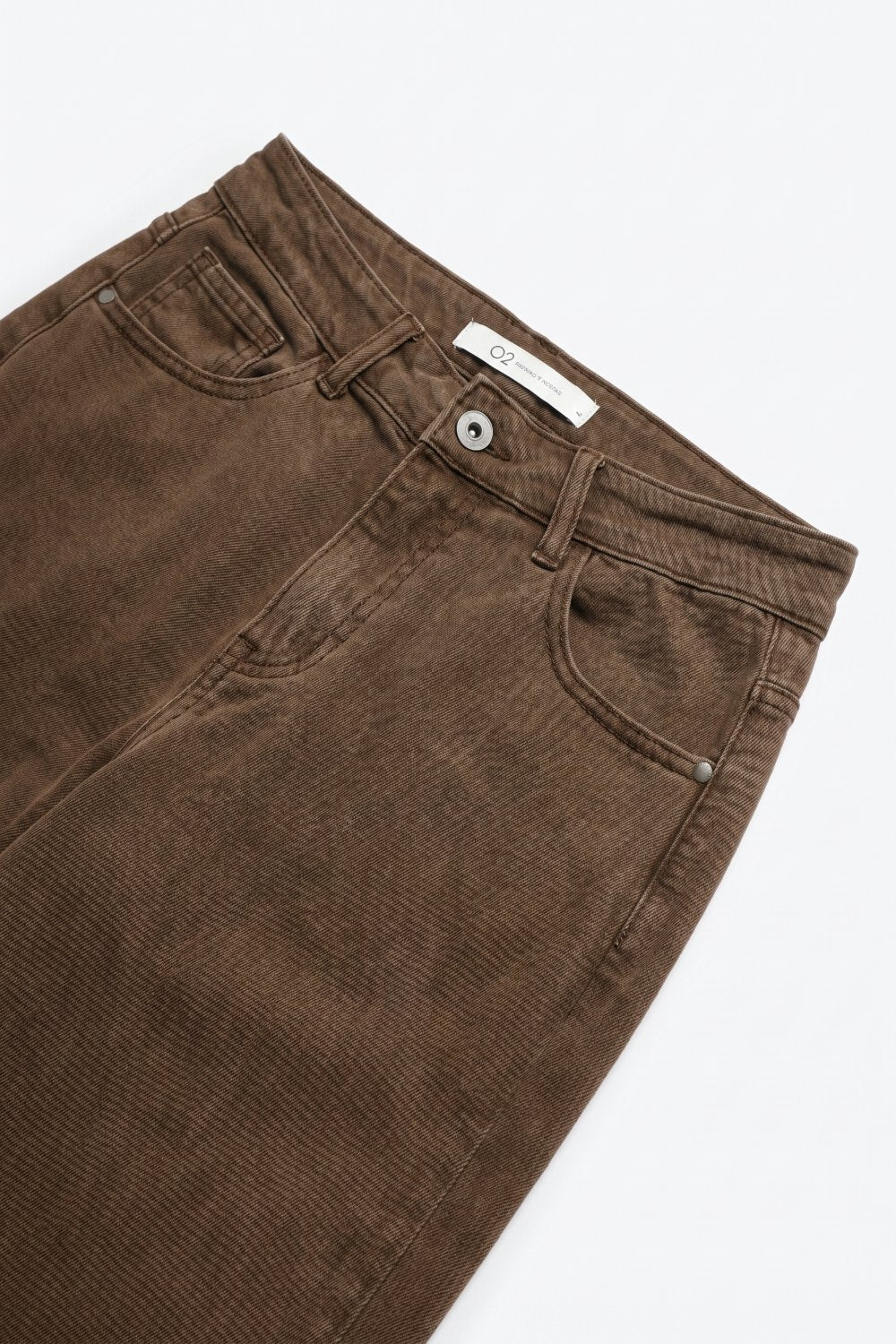 High-Waisted Barrel-Leg Pants in Washed Cocoa