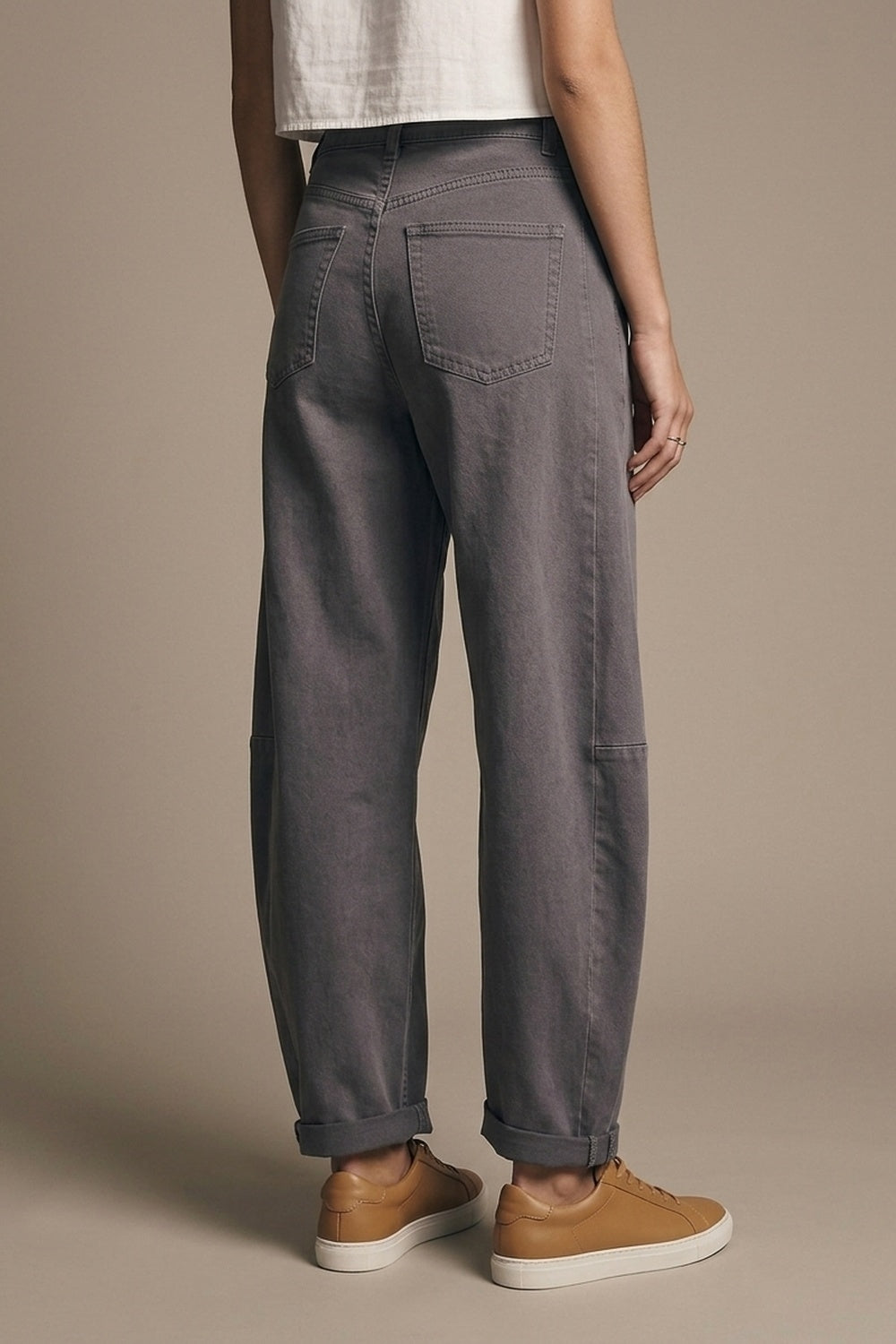 Trendy Gray Barrel Balloon Jeans with Pockets