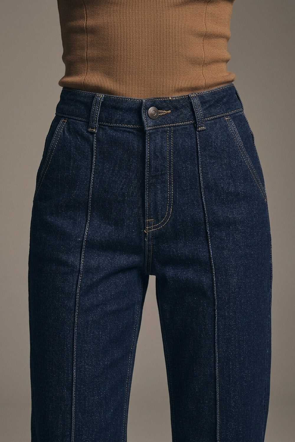 Long Straight Dark Blue Jeans With Contrast Stitching