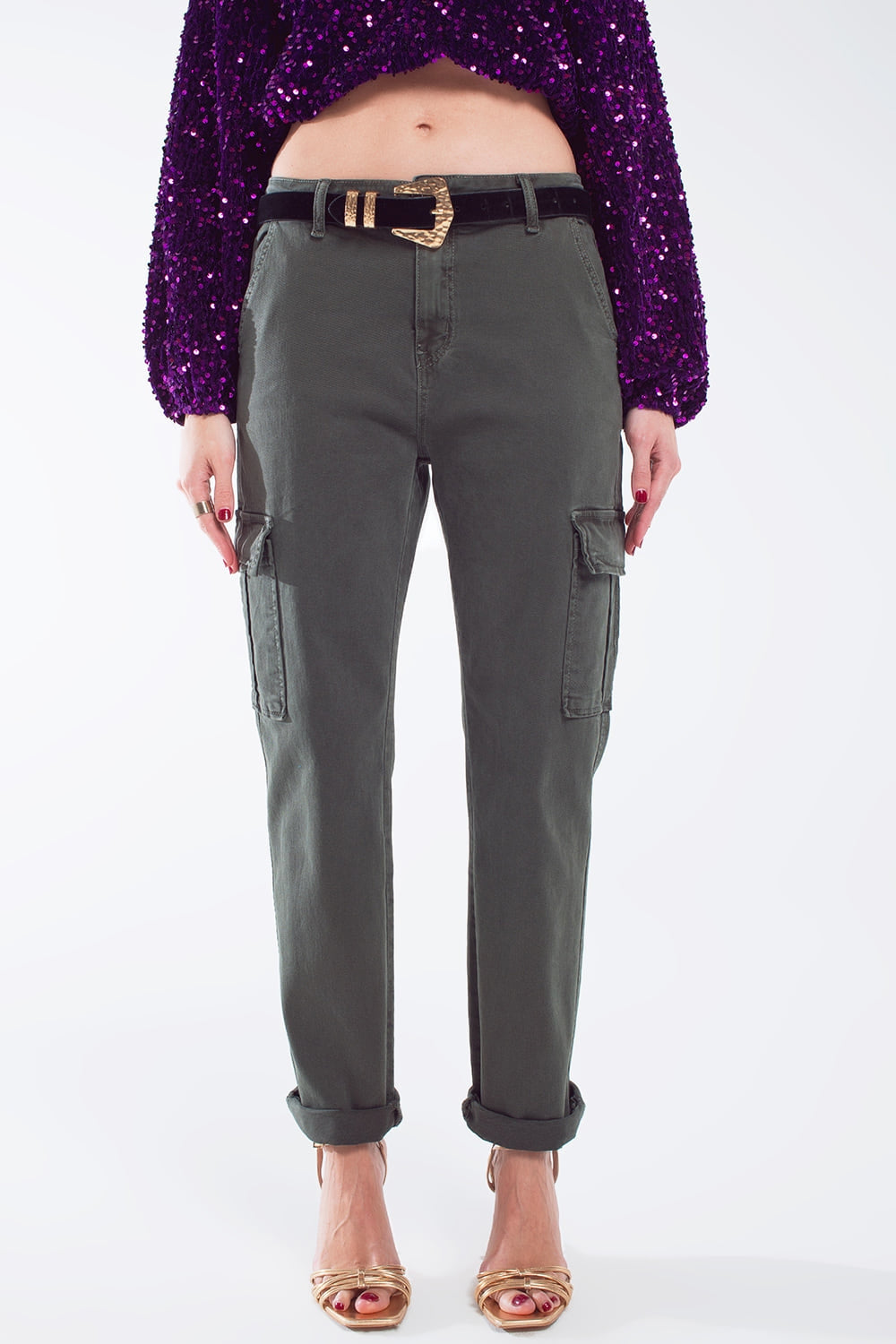 Relaxed cargo pants in Army dark green