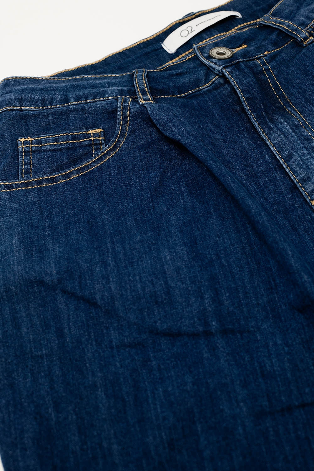 Boyfriend Wide leg  five pocket jeans in dark wash