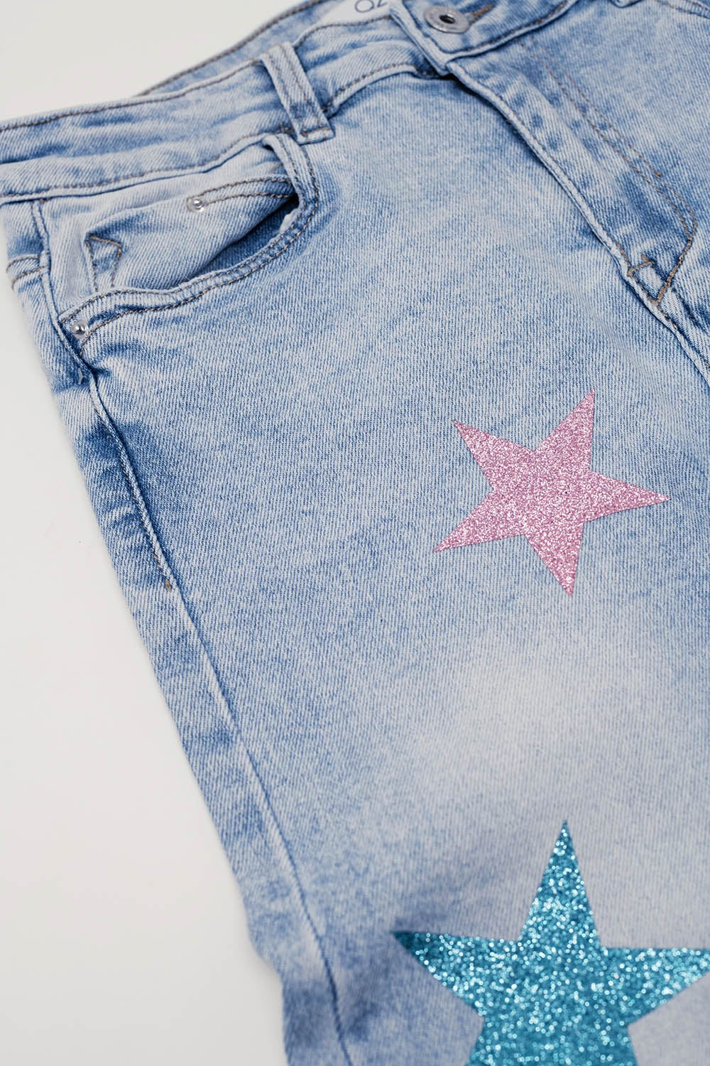 Light Wash Skinny Jeans With Stars On The Legs